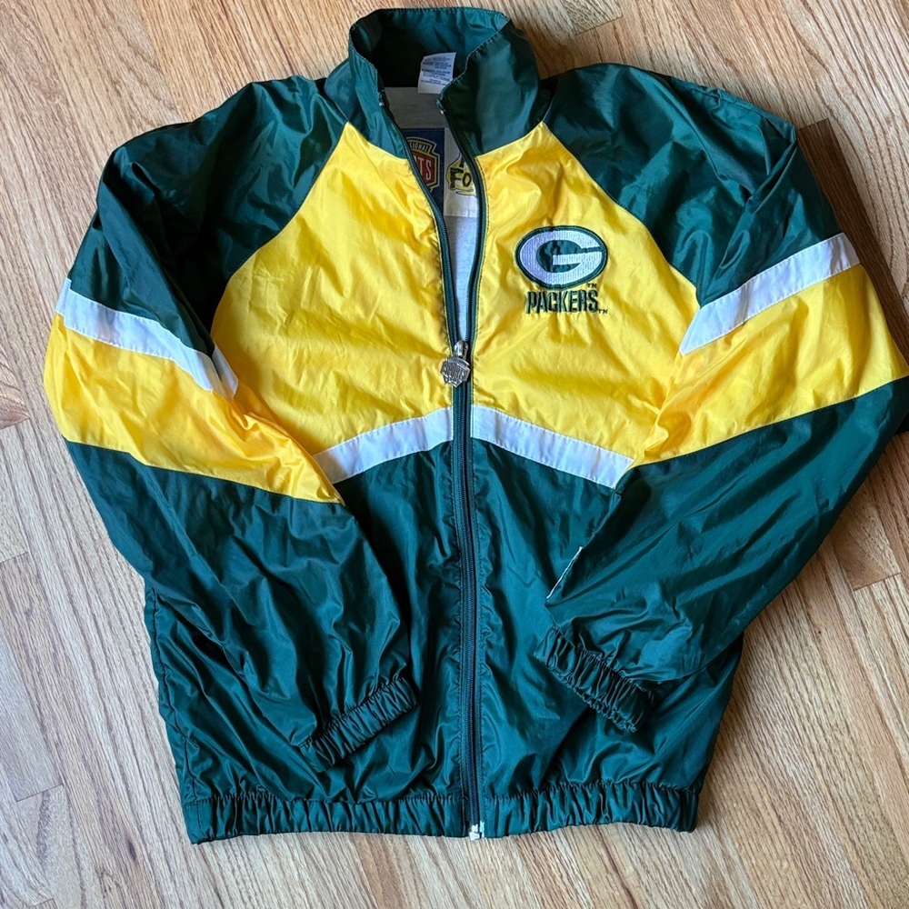 Green Bay Packers 14-16 windbreaker green and yellow like-new Jacket